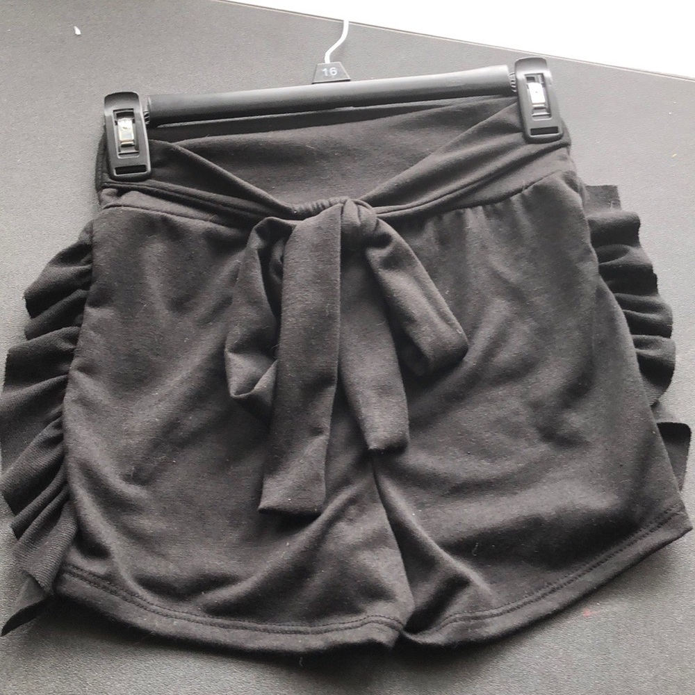Front Tie Ruffle Shorts